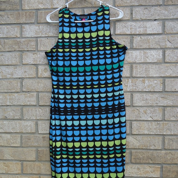 SIZE S. Vince Camuto stretch geometric design dress. - Picture 1 of 8